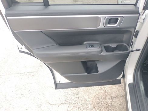 Used 2025 Hyundai Santa Fe SEL image 32