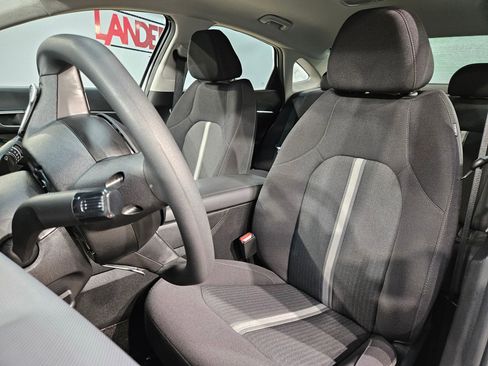 Used 2025 Hyundai Sonata SEL FWD image 24