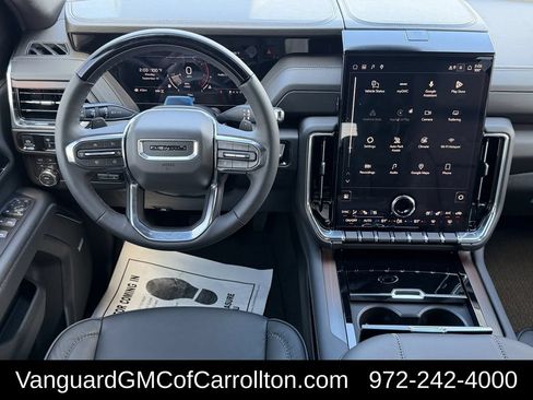 New 2026 GMC Yukon Denali w/ Denali Reserve Package AWD/4WD image 11