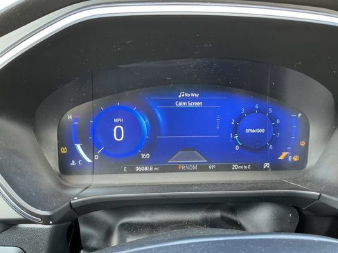 Used 2020 Ford Escape Titanium AWD/4WD image 22