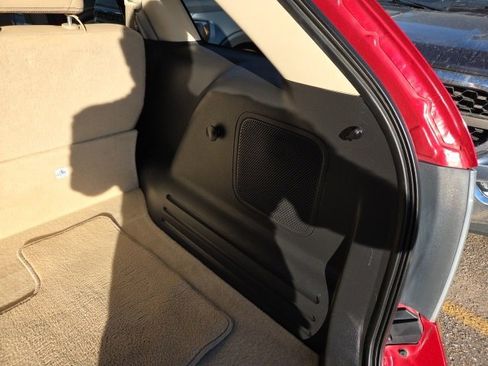 Used 2010 Ford Edge Limited image 8