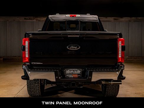 Used 2023 Ford F250 Lariat w/ Lariat Ultimate Package AWD/4WD image 7