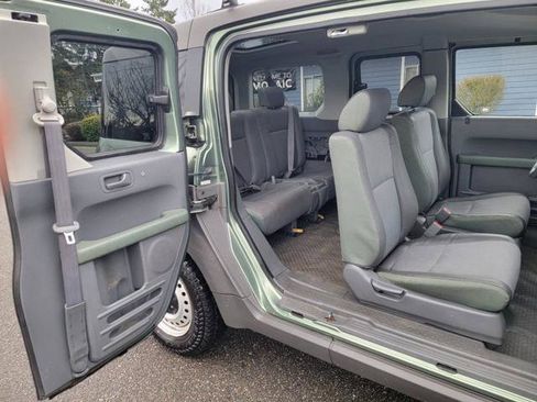Used 2004 Honda Element LX image 18