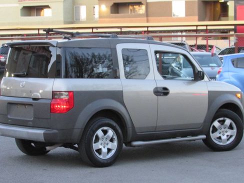 Used 2003 Honda Element EX image 3