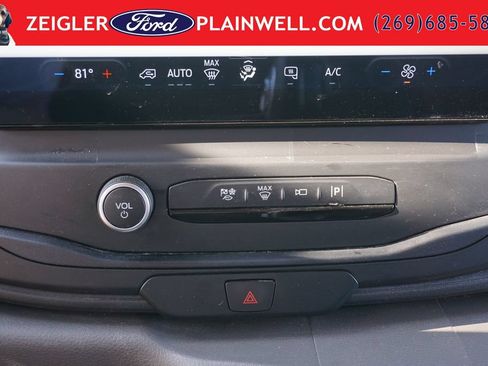 Used 2022 Ford Transit 250 148 High Roof Extended w/ Parcel Delivery Package RWD image 20