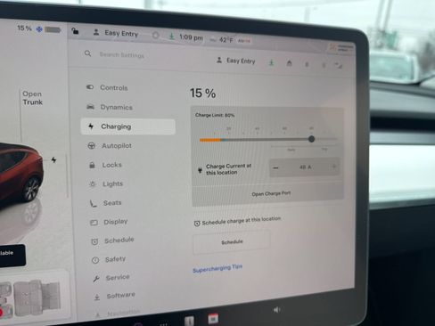 Used 2023 Tesla Model Y Long Range image 22