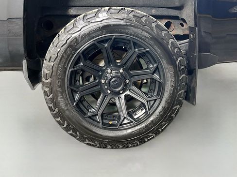 Used 2017 Chevrolet Silverado 1500 LT w/ All Star Edition image 28