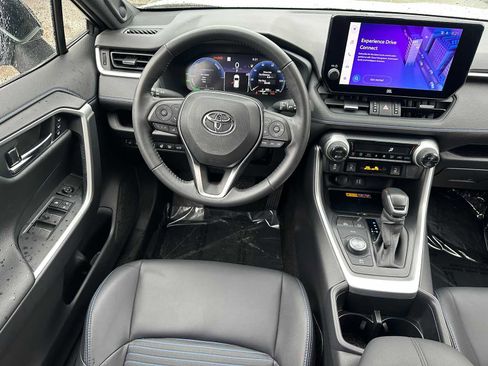 Used 2024 Toyota RAV4 XSE w/ Advanced Technology Package AWD/4WD image 17