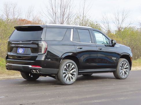 New 2026 Chevrolet Tahoe High Country image 3