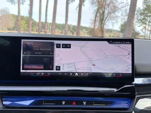 Certified 2025 BMW 540i xDrive w/ M Sport Package image 5