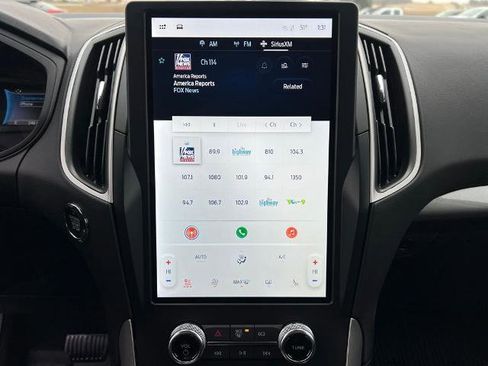 Certified 2024 Ford Edge SEL w/ Convenience Package image 18