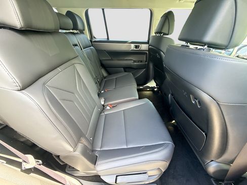 New 2026 Hyundai Santa Fe SEL w/ Tow & Go Package FWD image 19