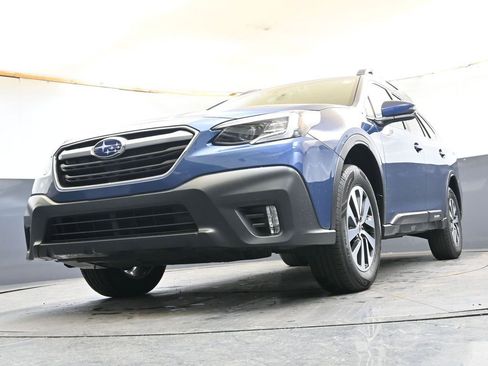 Certified 2022 Subaru Outback Premium AWD/4WD image 30