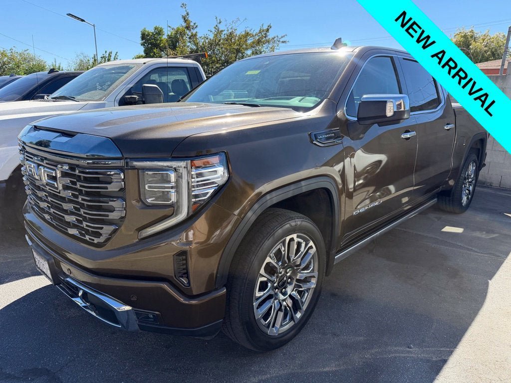 Used 2024 GMC Sierra 1500 Denali Ultimate AWD/4WD image 1