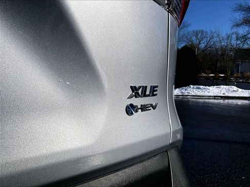 Used 2025 Toyota RAV4 XLE image 29