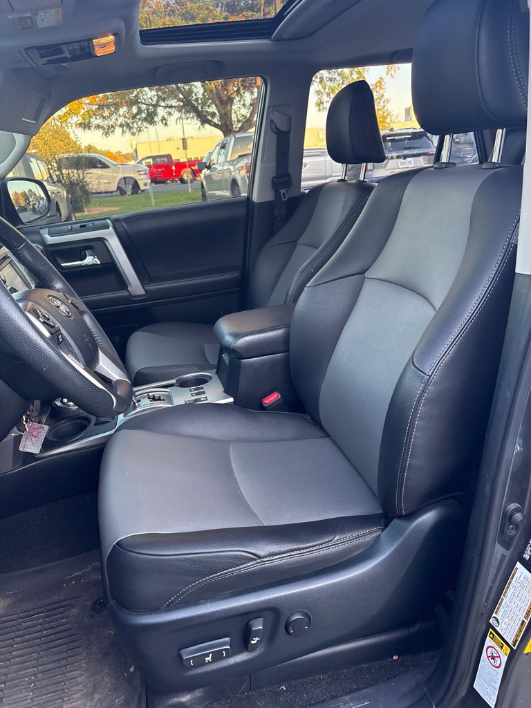 Used 2019 Toyota 4Runner SR5 Premium AWD/4WD image 5