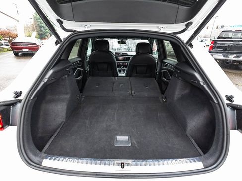 Used 2023 Audi Q3 2.0T Premium image 40