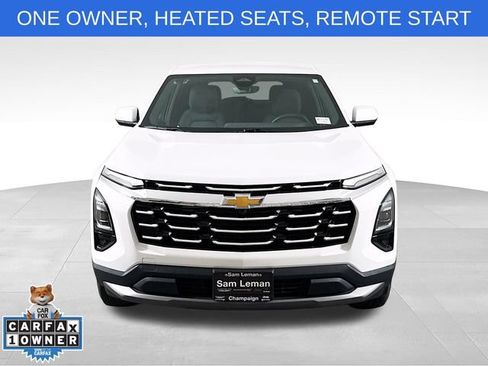 Used 2026 Chevrolet Equinox LT w/ Safety and Technology Package FWD image 2