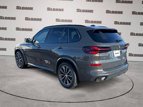 New 2026 BMW X5 xDrive40i w/ M Sport Package AWD/4WD image 3