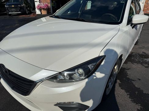 Used 2015 MAZDA MAZDA3 i Sport FWD image 9