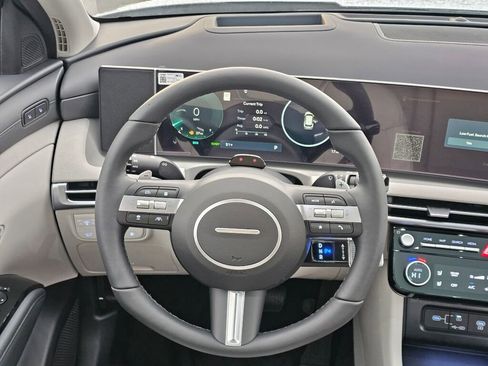 New 2026 Hyundai Tucson Limited image 14