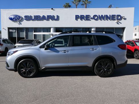 Certified 2022 Subaru Ascent Onyx Edition image 2