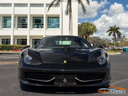 Used 2010 Ferrari 458 Italia Coupe image 7