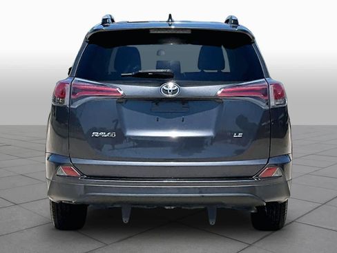 Used 2016 Toyota RAV4 LE FWD image 5
