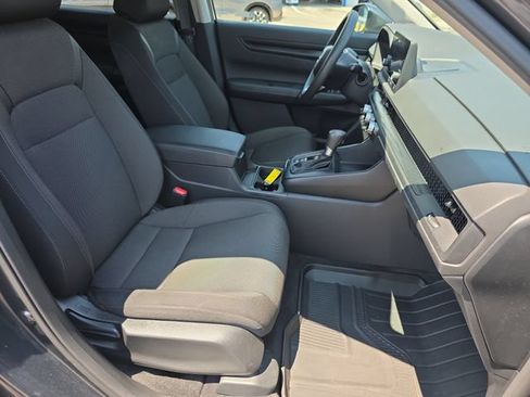 Certified 2025 Honda CR-V EX image 33
