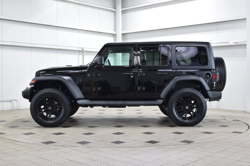 Used 2024 Jeep Wrangler Unlimited Sport AWD/4WD image 4