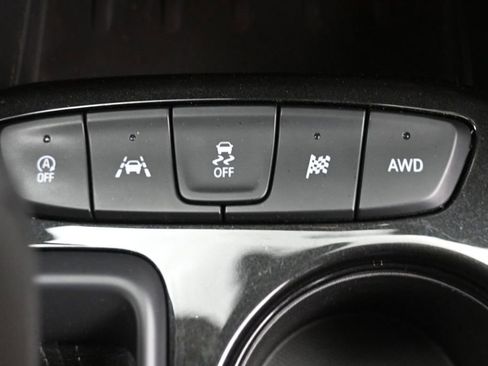 Used 2024 Chevrolet TrailBlazer LT AWD/4WD image 20