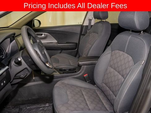 Certified 2022 Kia Niro LX FWD image 9