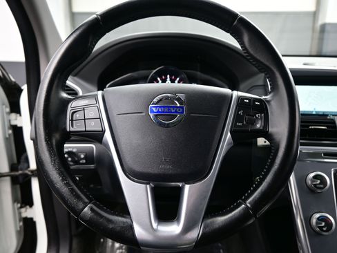 Used 2017 Volvo XC60 T5 Dynamic w/ Preferred Option Package image 23