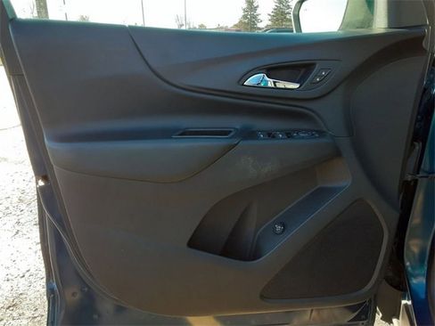 Used 2019 Chevrolet Equinox LT image 12