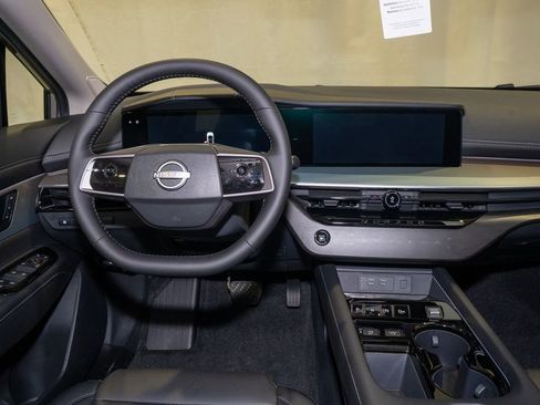 New 2026 Nissan Murano SL image 8