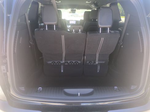 Used 2026 Chrysler Voyager LX FWD image 30