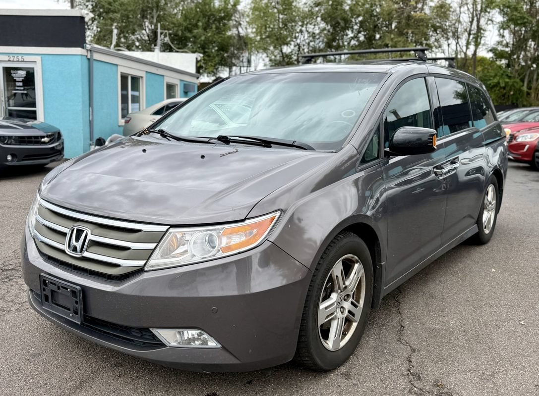 Used 2012 Honda Odyssey Touring Elite image 4