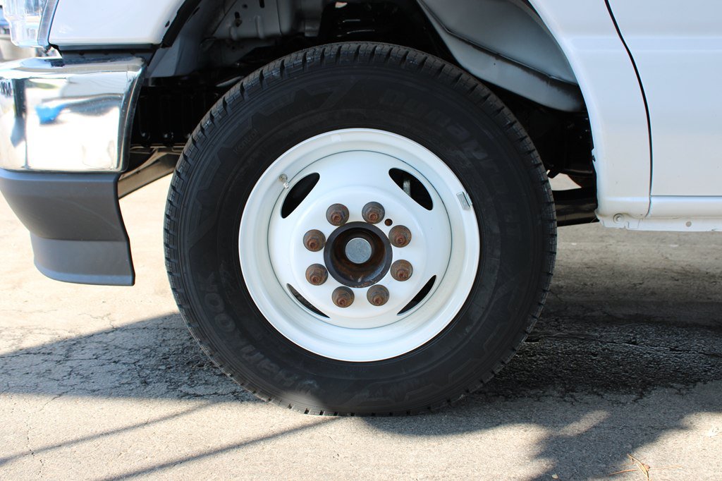 Used 2023 Ford E-350 and Econoline 350 Super Duty w/ Power Windows & Locks Group RWD image 35