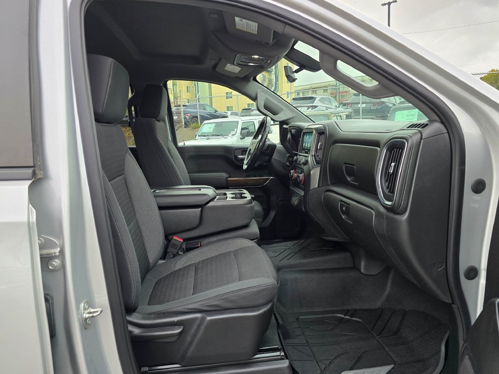 Used 2020 Chevrolet Silverado 1500 LT w/ All-Star Edition AWD/4WD image 13