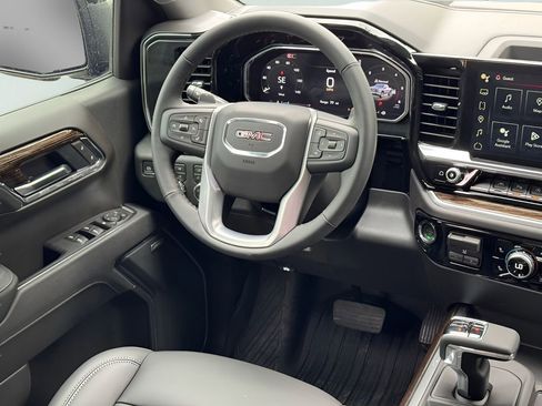 New 2026 GMC Sierra 1500 Elevation w/ Elevation Premium Package AWD/4WD image 15