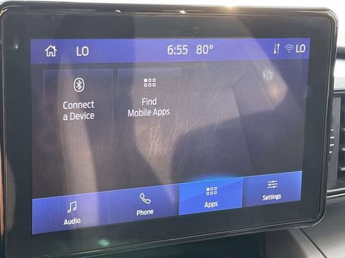Used 2024 Ford Explorer XLT AWD/4WD image 26