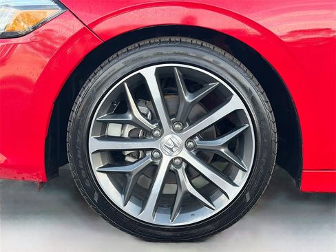 Used 2024 Honda Civic Touring image 31