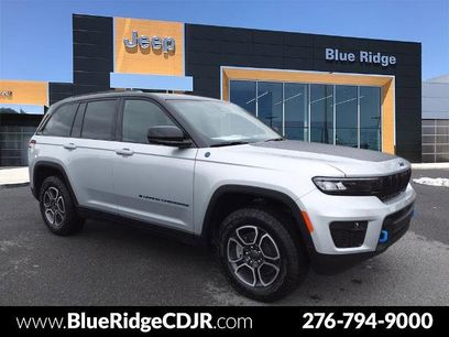 New 2024 Jeep Grand Cherokee Trailhawk w/ Luxury Tech Group III