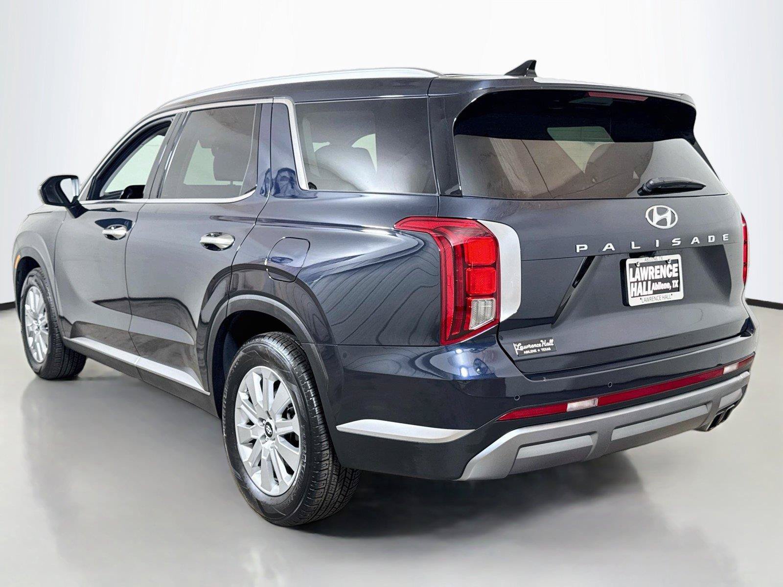 Used 2025 Hyundai Palisade SEL FWD image 6