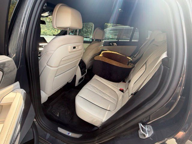 Used 2022 BMW X6 M50i w/ Executive Package AWD/4WD image 4