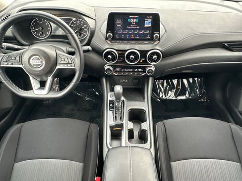 Used 2021 Nissan Sentra SV image 13