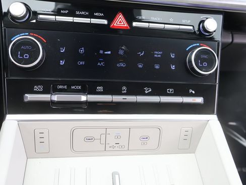 Used 2026 Hyundai Santa Fe Calligraphy AWD/4WD image 27