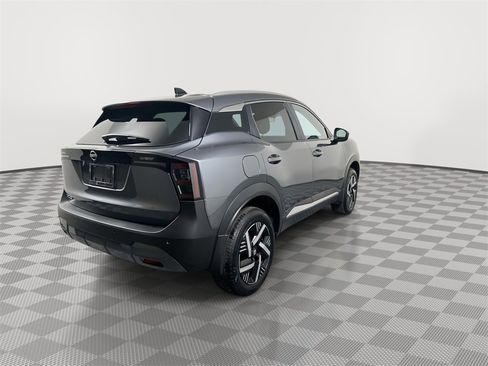 New 2026 Nissan Kicks SV image 8