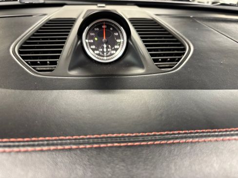 Used 2015 Porsche 911 Targa 4S AWD/4WD image 32