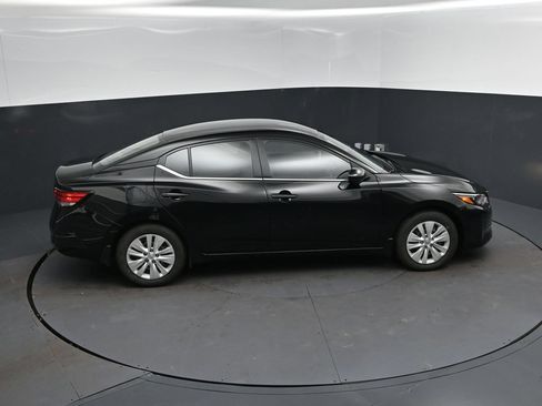 Used 2025 Nissan Sentra S FWD image 35